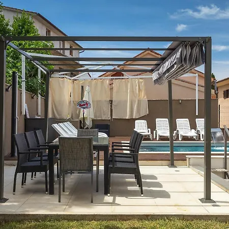 Valsabion Tatil Evi Pula